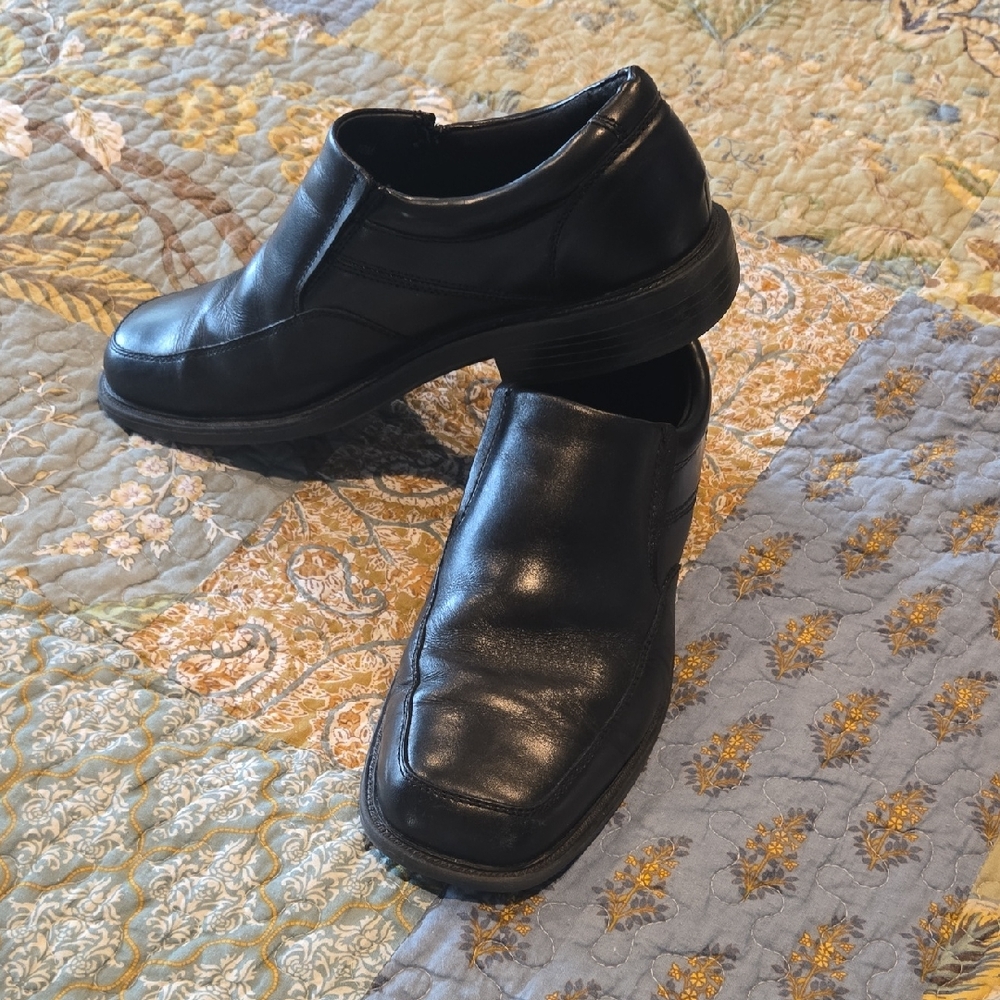 Dockers Classic Black Slip-On Loafers